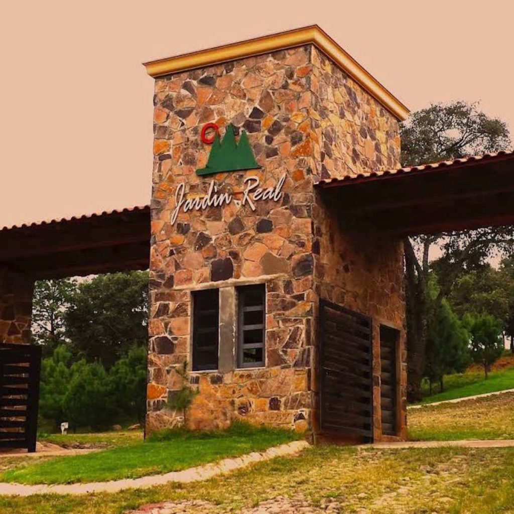 Terreno en venta en Jardín Real, Mazamitla 2