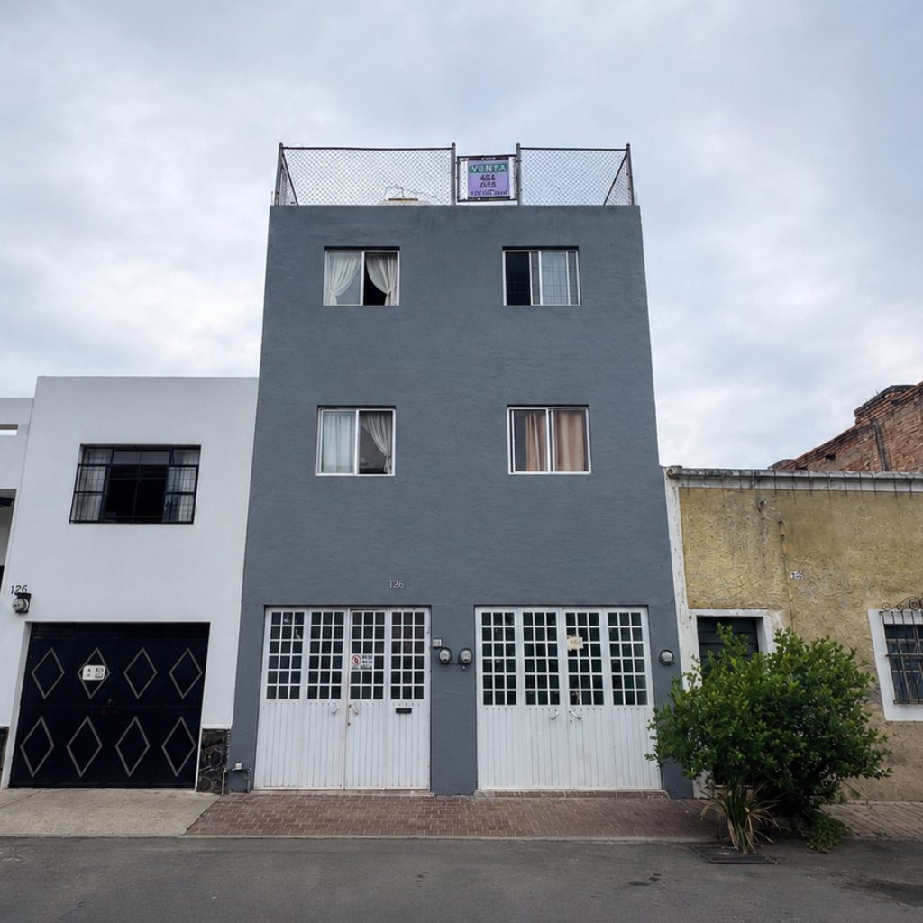 Casa en venta en Santa Tere, Guadalajara 1