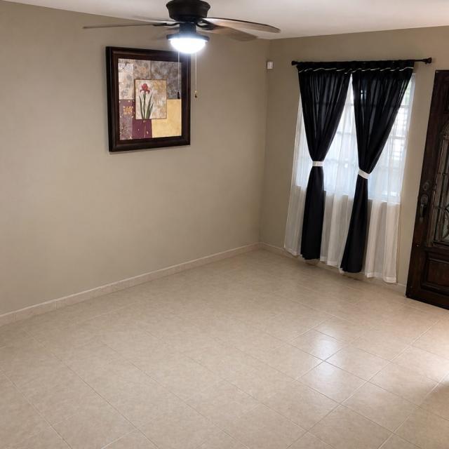 Casa en venta en Quinta Real, Matamoros 3