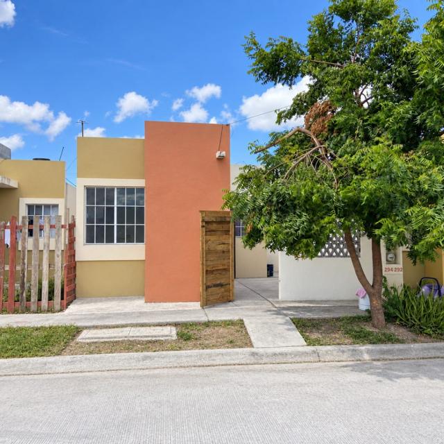 Casa en traspaso en Arecas, Matamoros 1